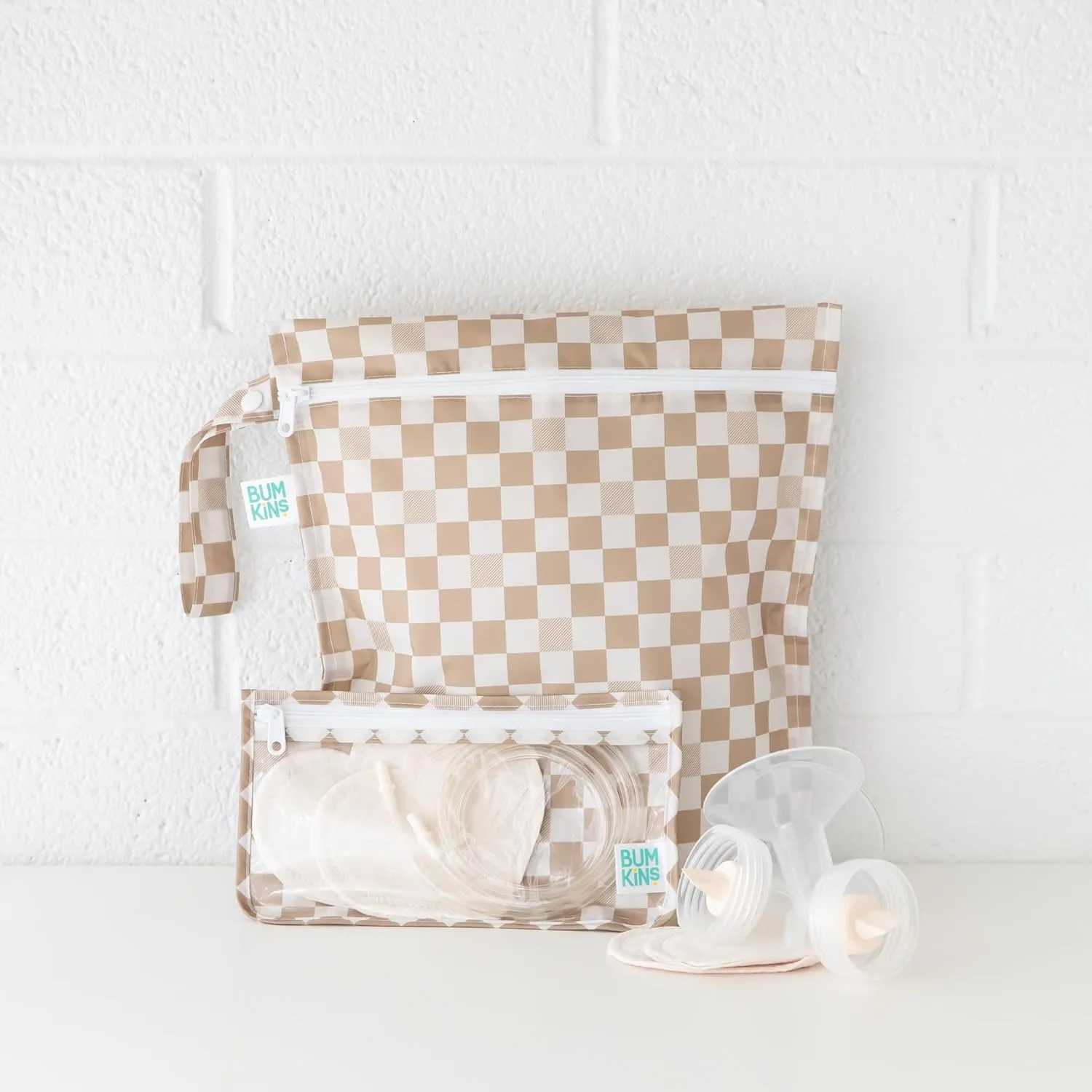 Bumkins Waterproof Wet Bag and Packing Pouches, TSA Airline Compliant, Pack for Baby, Travel, Swim Suit, Cloth Diapers, Pump Parts, Pool, Gym Clothes, Toiletry, Daycare, Zip Bag, 4-pc Set Beige Check