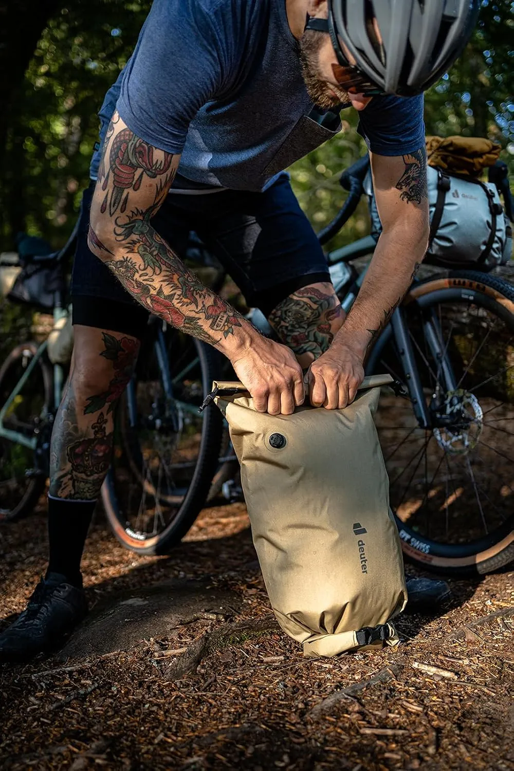 Deuter Cabezon SB 16 Bike Bag, 16 Liter Waterproof Saddle Bag Bicycle Storage Pack for Commuting, Road & Gravel Cycling & Mountain Biking - Desert-Black