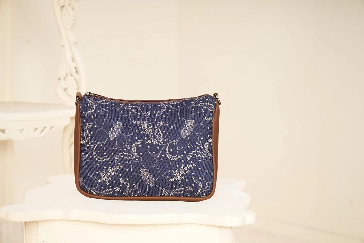 Embroidery Totes Bag Travel Beach Bag Vintage Embroidered Ethnic Women Floral Handbags Embroidered Purse Bag