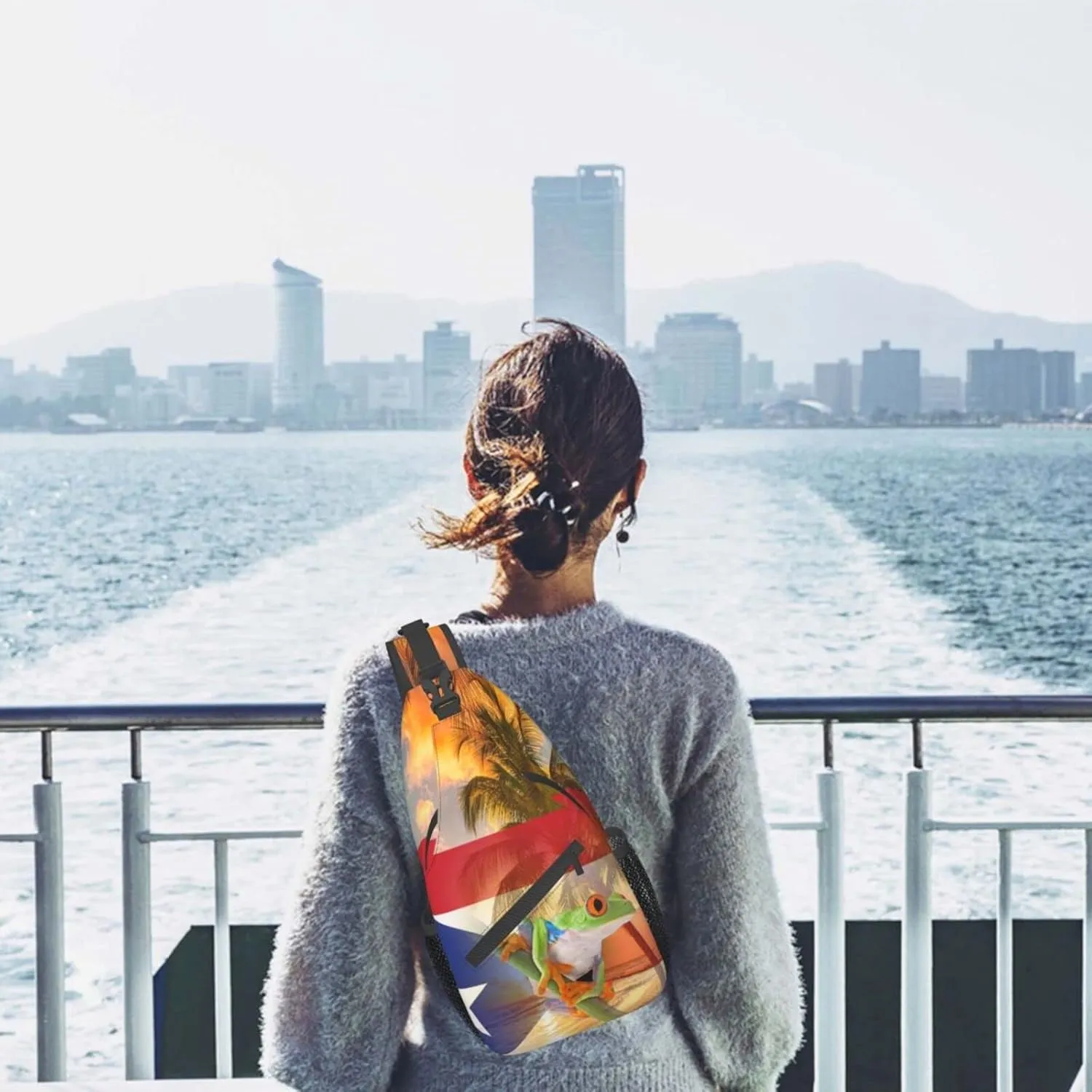 GTEVUTS Palm Tree Frog Crossbody Bags for Women Men,Vintage Casual Sling Bag Chest Bag Abstract Shoulder Bag Travel Hiking Cycling Gym Sport Daypack Adult Backpack