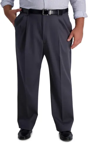 Haggar Men's Iron Free Premium Khaki Classic Fit Pleat Front Expandable Waist Casual Pant (Regular and Big & Tall Sizes)