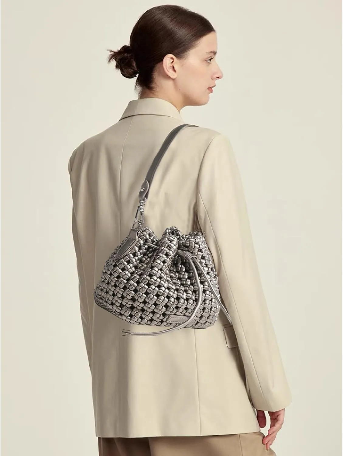 JINMANXUE Fashion Hollow Bucket Tote Bag For Women, Crossbody Female Handbag Woven Silk bag Leisure Leather Shoulder Bag