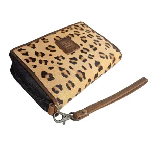 Leopard Purses for teen wristlet wallets for women clutch organizers - RFID Blocking -30 Credit Cards Phone and Checkbook Holder - Carry in your travel bag, tote -