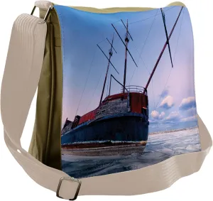 Lunarable Shipwreck Messenger Bag, Abandoned Ship on Ice, Unisex Cross-body