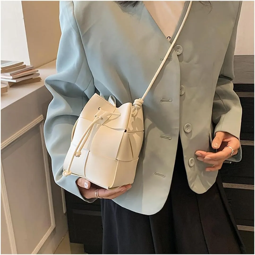 MYSNKU Women's Mini Woven Bucket Bag, Square Lattice Drawstring PU Leather Small Hobo Handbag Crossbody Handbags Soft Adjustable (White)
