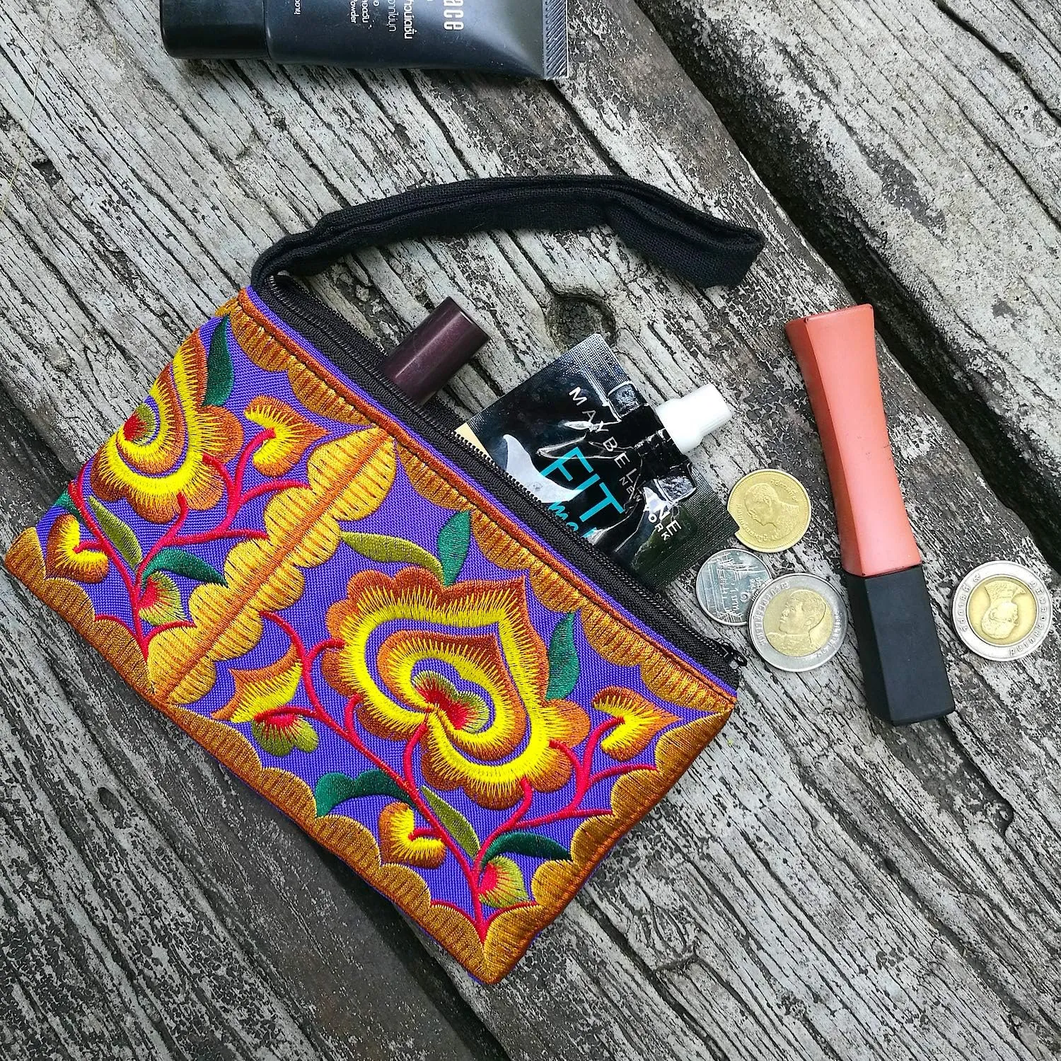 Sabai Jai - Mini Floral Embroidered Coin Purse Wristlet (Gold/Purple)